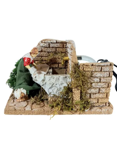 Animated 10 cm Landi Washerwoman with Working Fountain