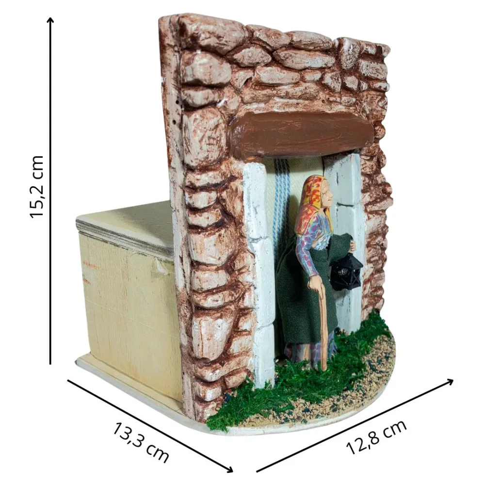 Animated 10 cm Landi Elderly Woman with Lantern