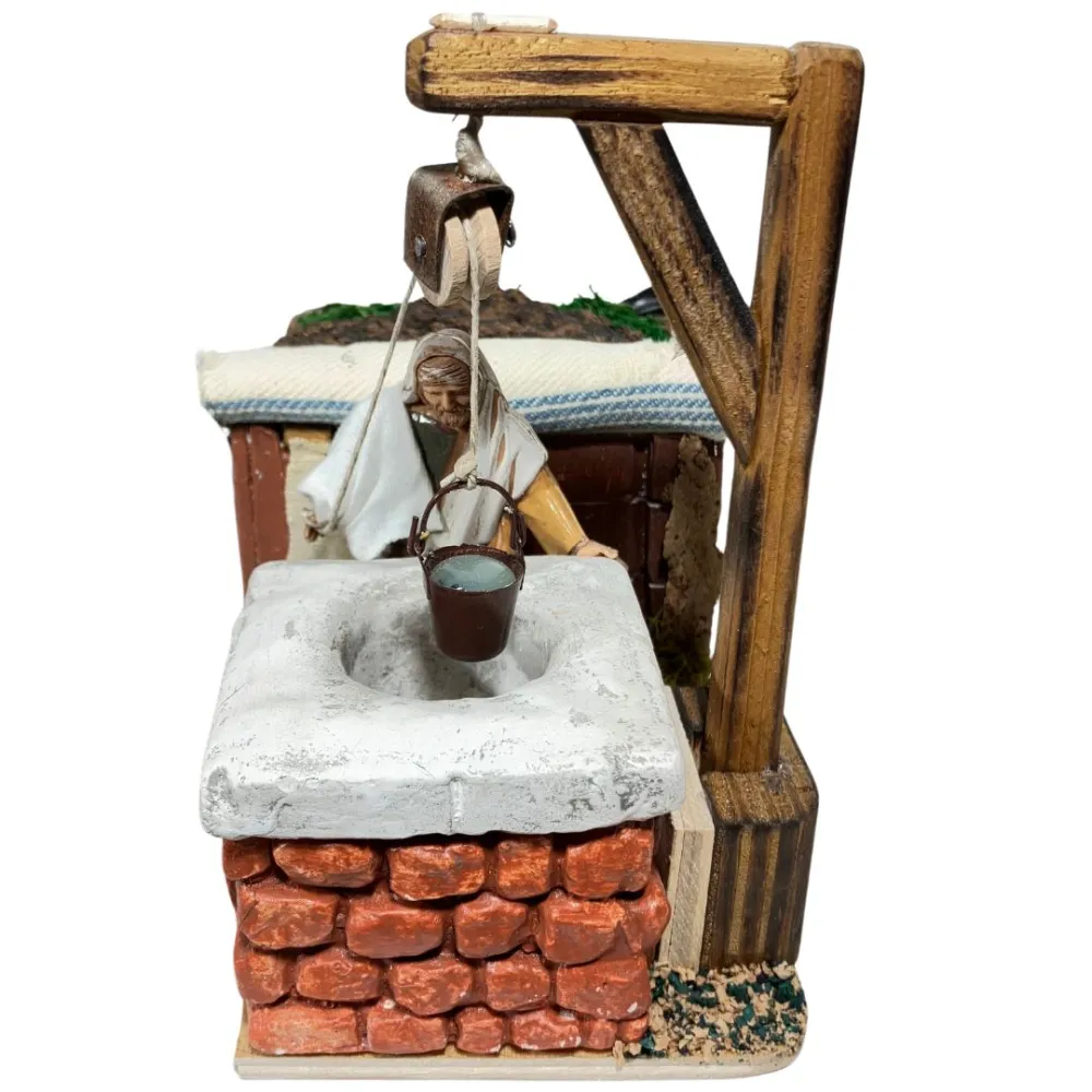 Animated 10 cm Landi Man at the Well