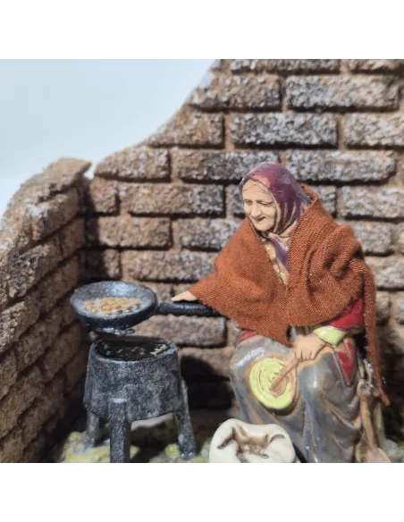 Animated 10 cm Landi Chestnut Roasting Scene