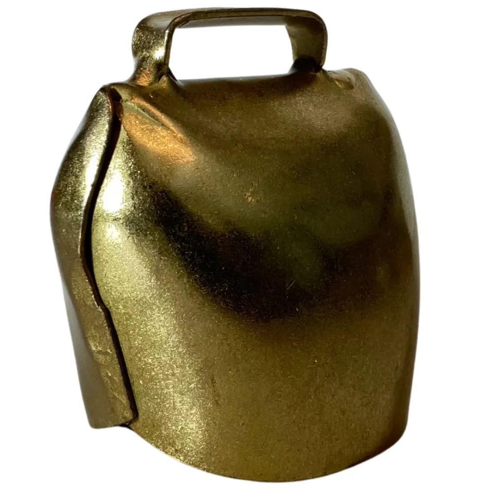 Brass-Finished Metal Cowbell for 30–40 cm Nativity Figures