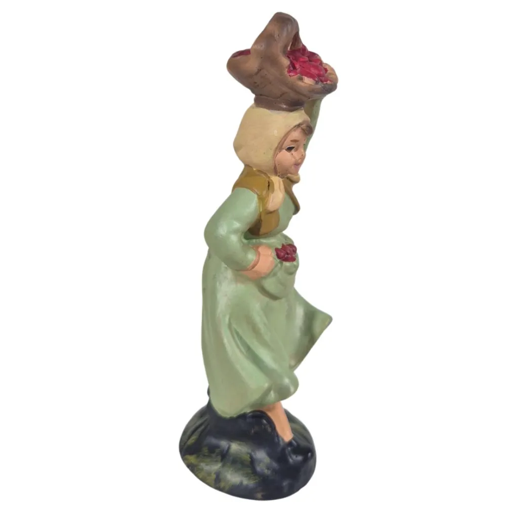 Woman with Basket, 10 cm Series