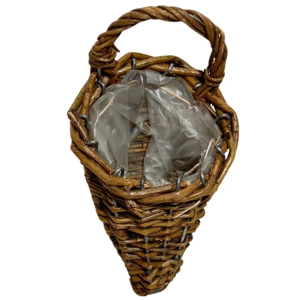 Conical Wicker Basket with Handle for 30–35 cm Nativity Figures