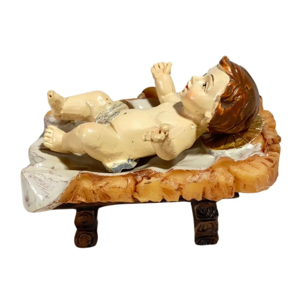 Jesus with Cradle – 10–12 cm