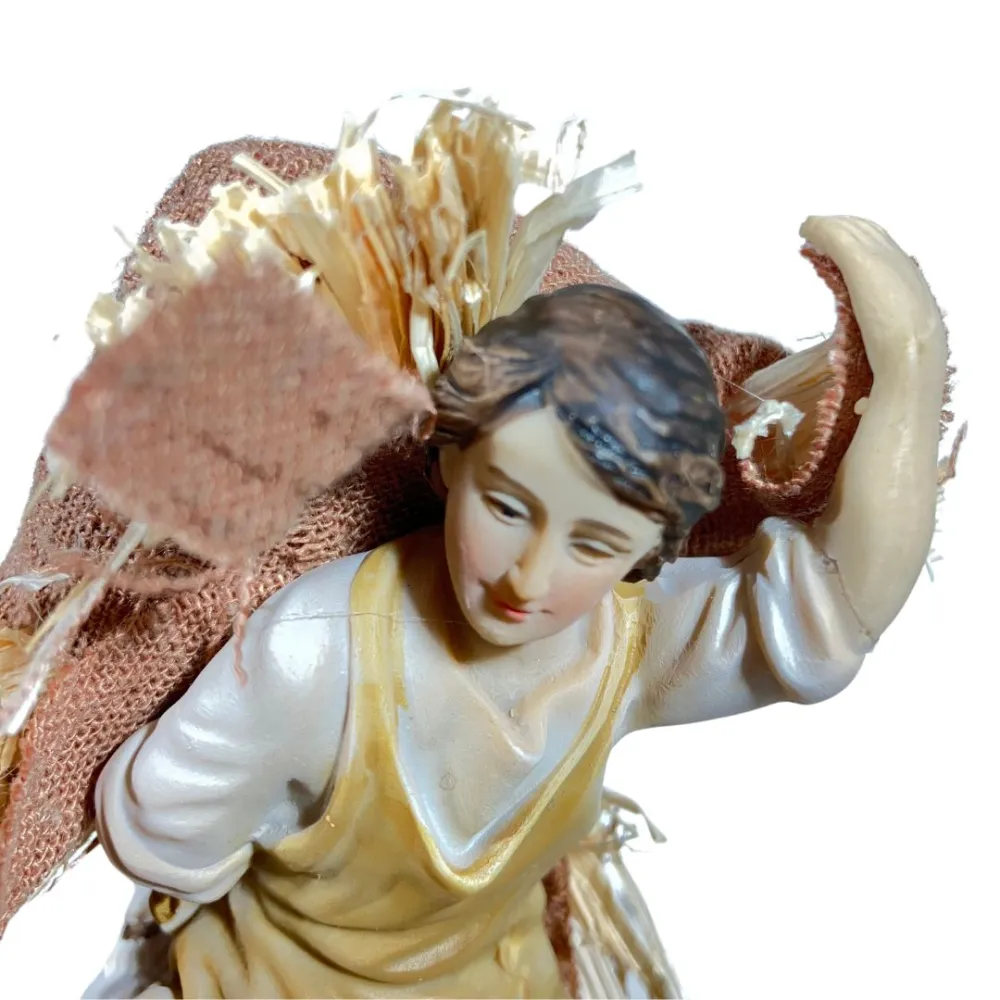 Young Man with Goat and Straw – 12 cm