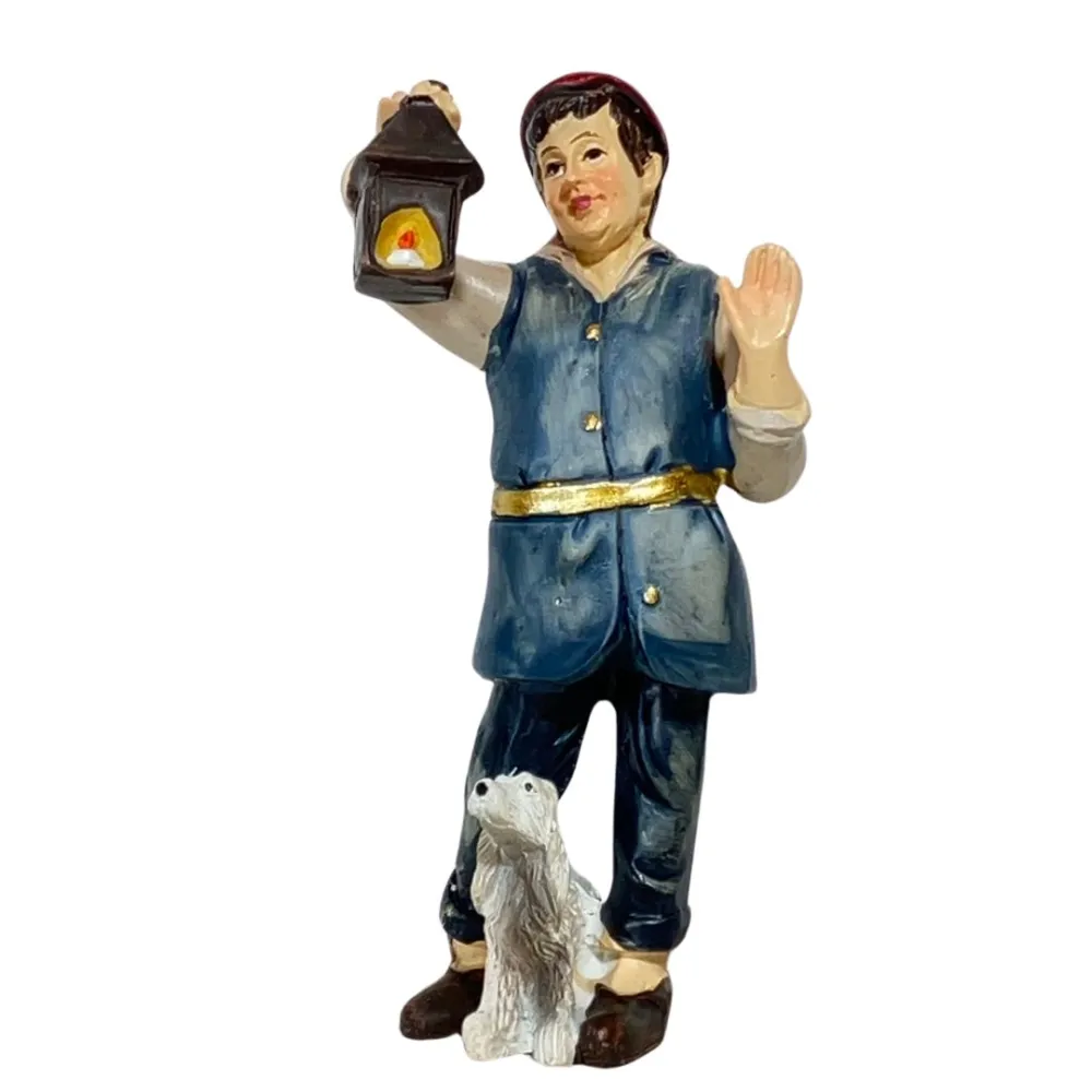 Lamplighter with Dog – 10 cm