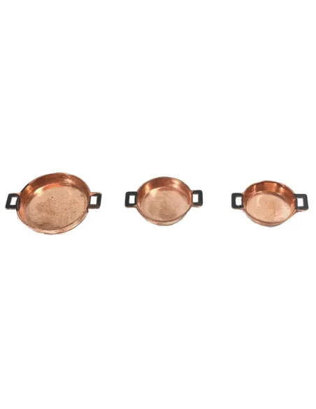 Set of 3 Copper-Effect Metal Pans for 30 cm Nativity Figures