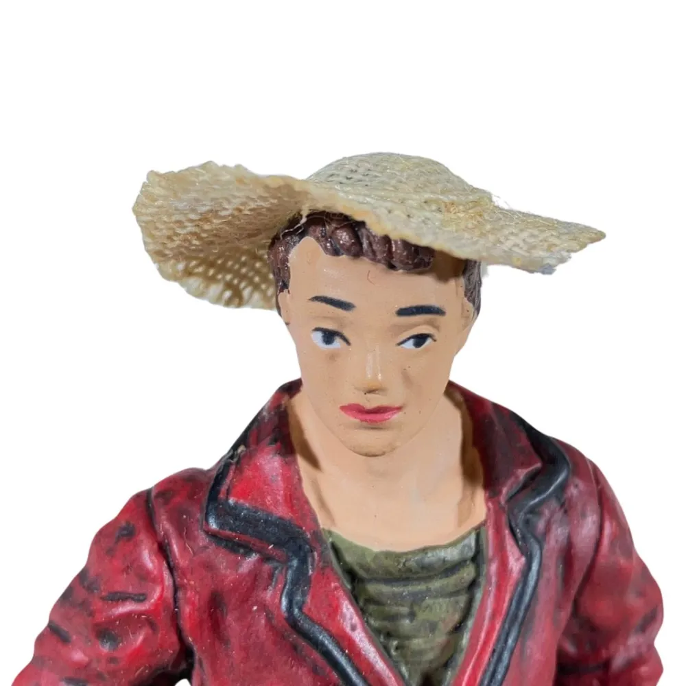 Oliver Farmer with Wheelbarrow, 10 cm