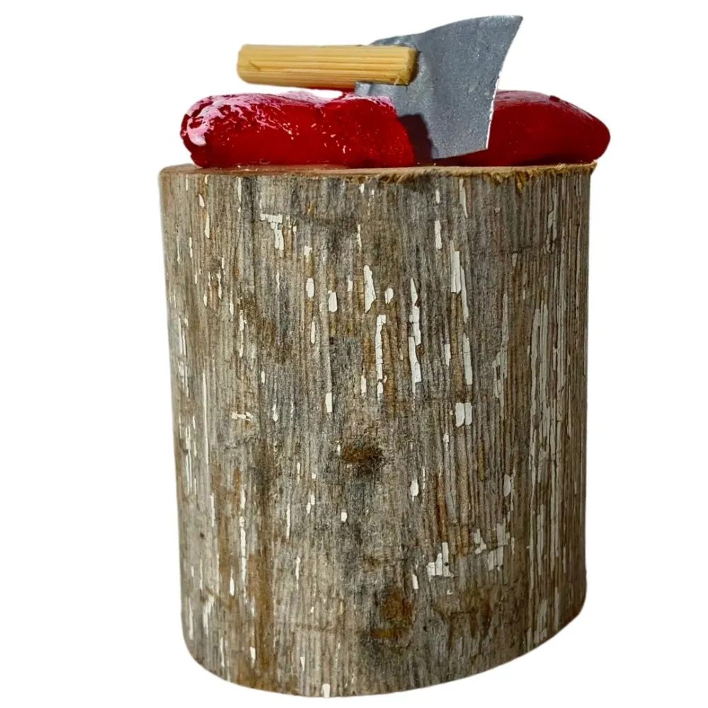 Rustic Chopping Block with Meat for 10–12 cm Nativity Figures
