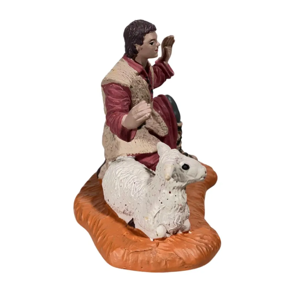 Pastore adorante Oliver 10 cm vestito rosso con agnello