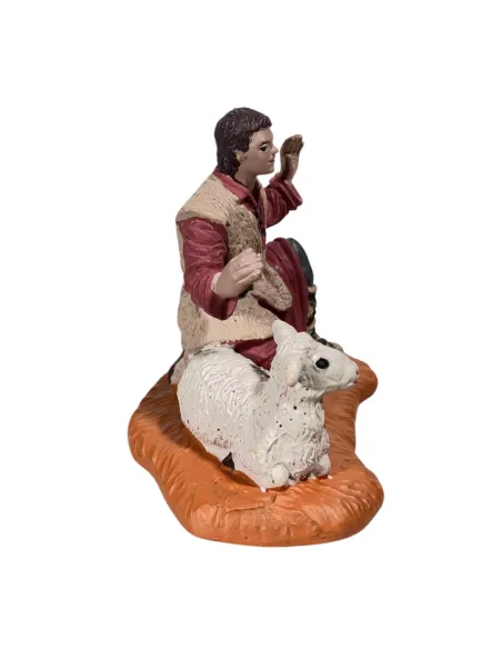 Oliver Adoring Shepherd in Red with Lamb, 10 cm