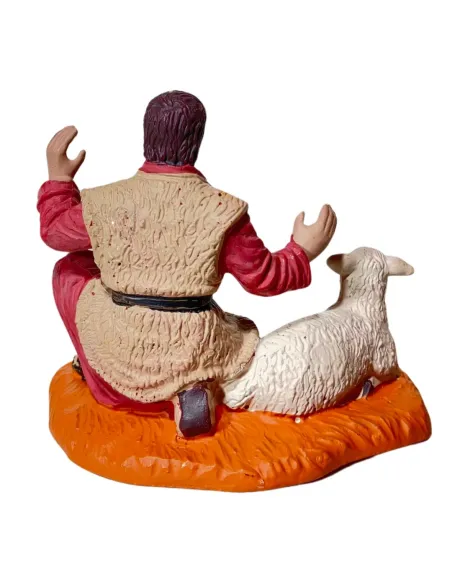 Oliver Adoring Shepherd in Red with Lamb, 10 cm