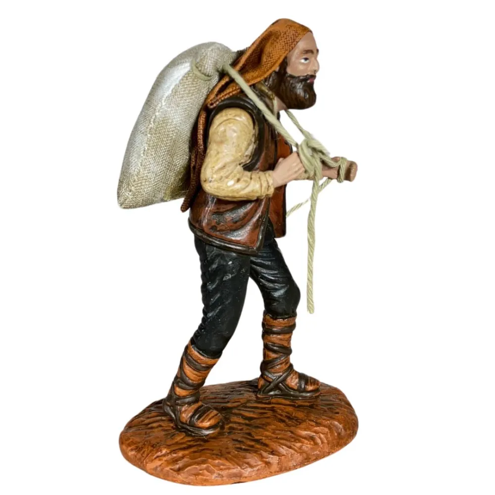 Oliver Traveller with Sack over His Shoulder, 10 cm