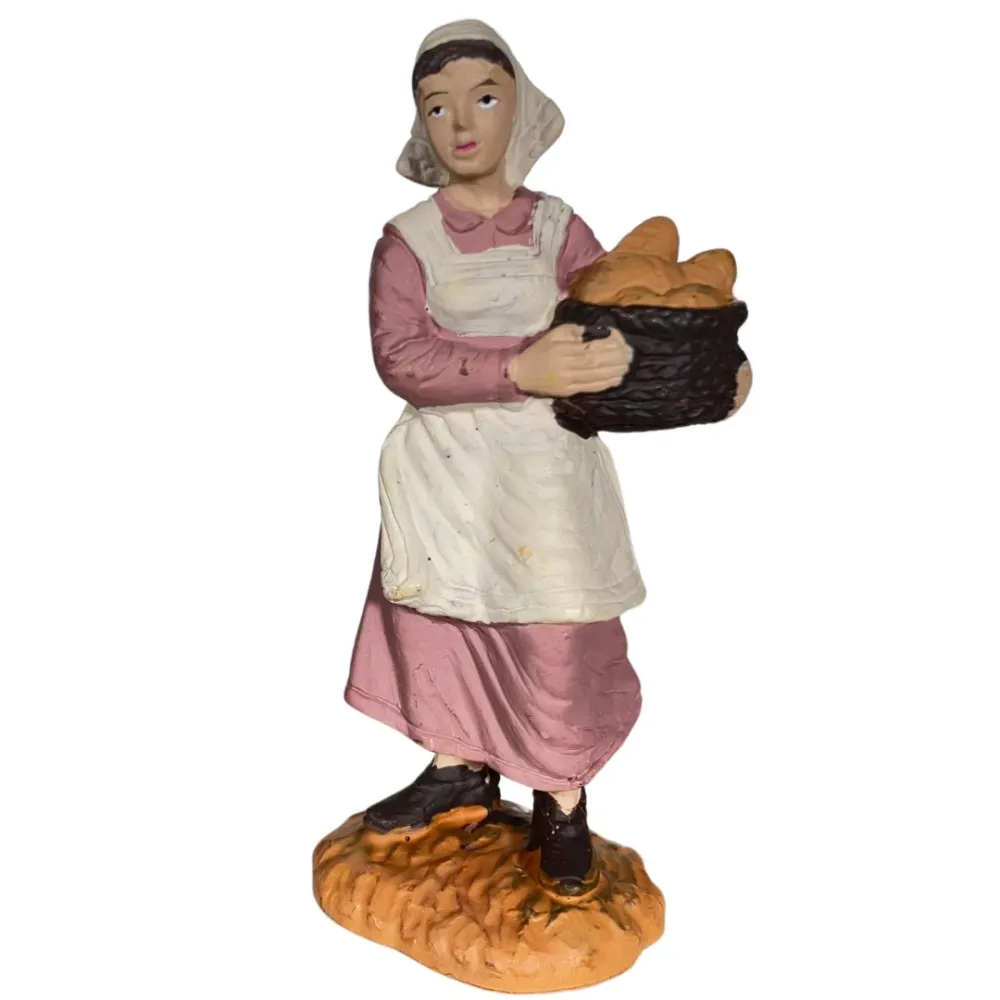 Woman with Bread Basket – Oliver, 8 cm
