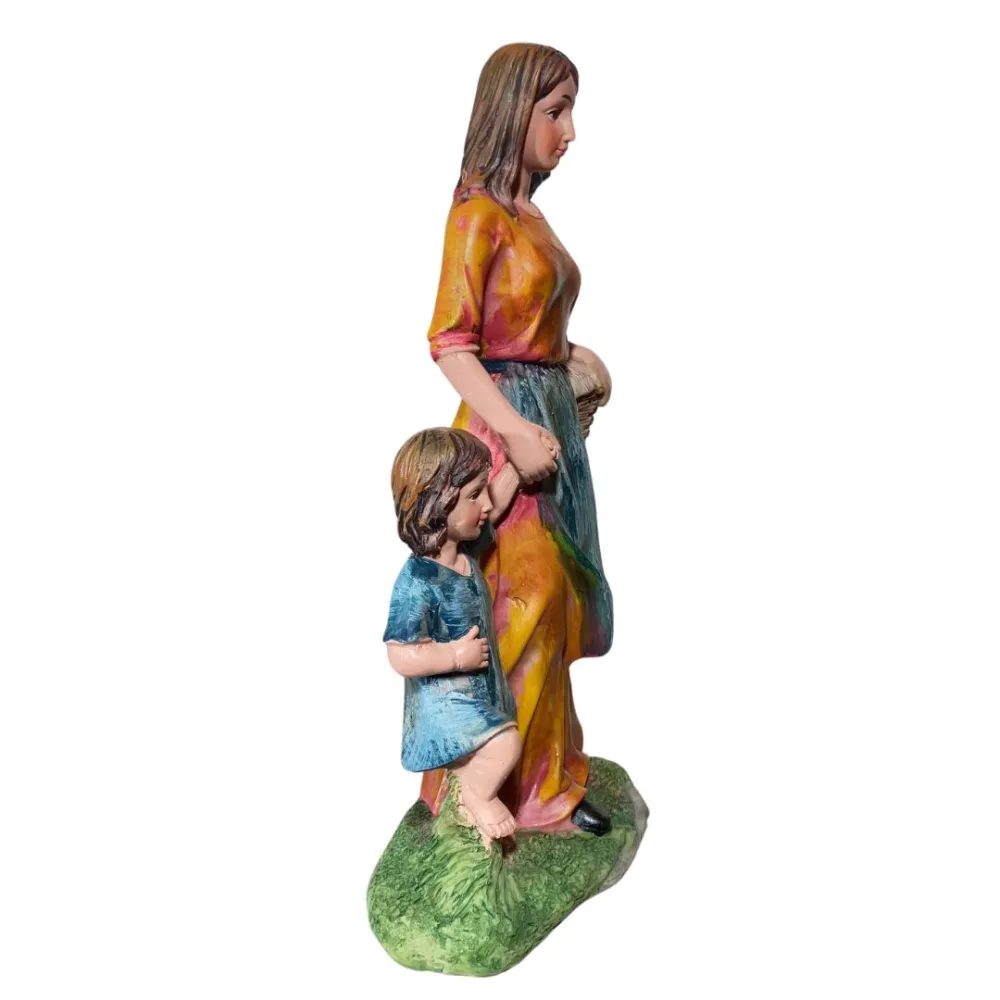 Woman with Child – 30 cm