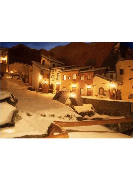 Sfondo popolare notturno con neve 100x70 cm