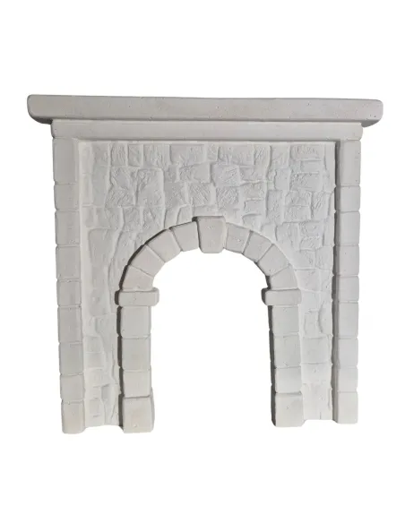 Parete in gesso finta pietra con arco colore neutro per statue da 10-15 cm