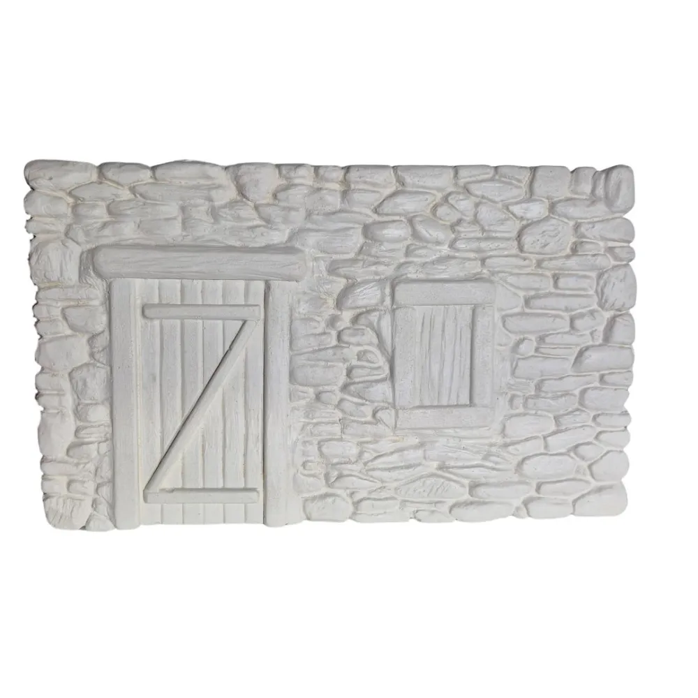 Neutral-Coloured Faux Stone Plaster Wall with Door and Window for 8–10 cm Nativity Figures