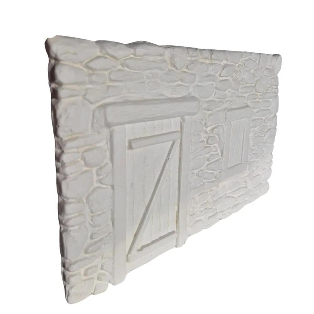 Neutral-Coloured Faux Stone Plaster Wall with Door and Window for 8–10 cm Nativity Figures