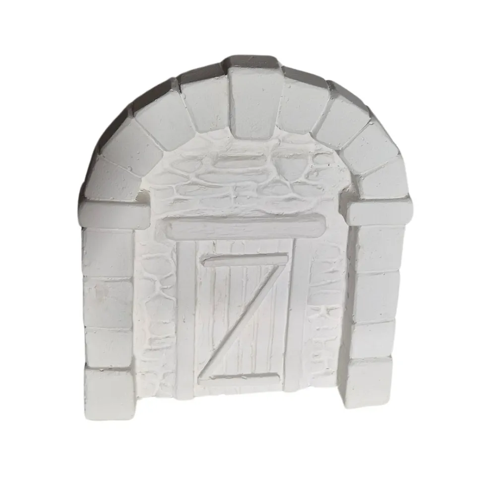Neutral-Coloured Faux Stone Plaster Wall with Arch and Door for 8–10 cm Nativity Figures