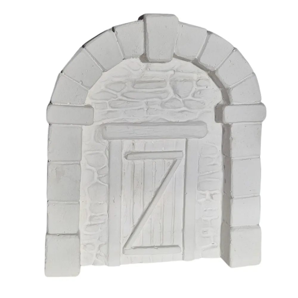 Neutral-Coloured Faux Stone Plaster Wall with Arch and Door for 8–10 cm Nativity Figures