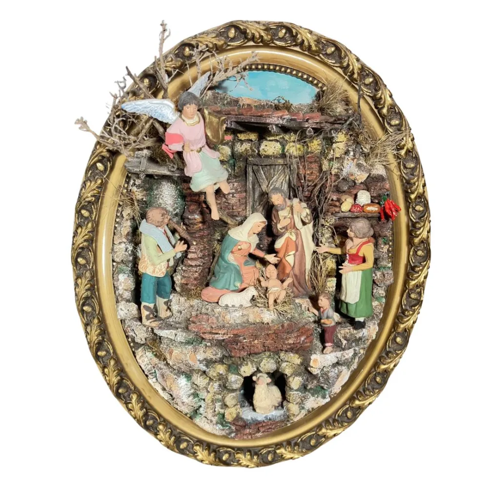 Wall-Hanging Nativity Scene with Oval Frame and 12 cm Figures