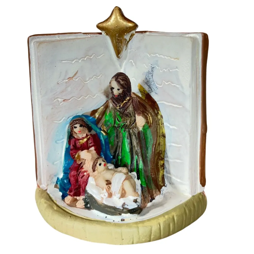 One-Piece Nativity Scene on Open Book – 4 cm