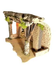 Ambientazione in sughero e legno completa di luce 220 volt per statue da 10-12 cm 2