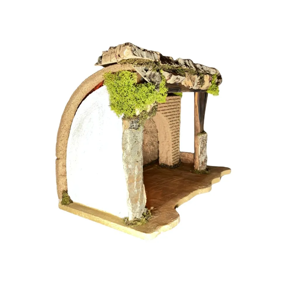 Cork and Wooden Setting with 220 V Light for 10–12 cm Nativity Figures