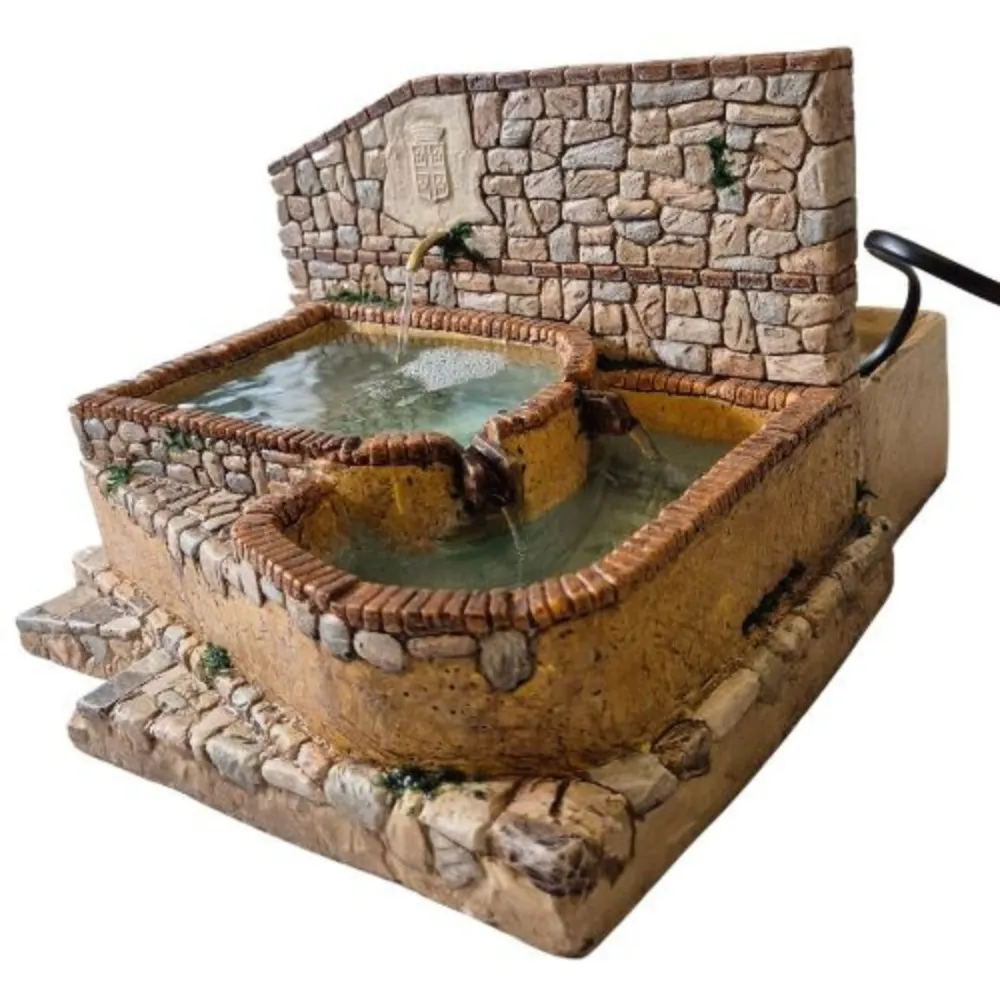 Double-basin resin fountain for 12–15 cm Nativity figures