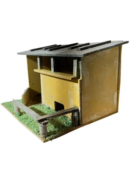 Ambientazione stalla in legno per statue da 10 cm