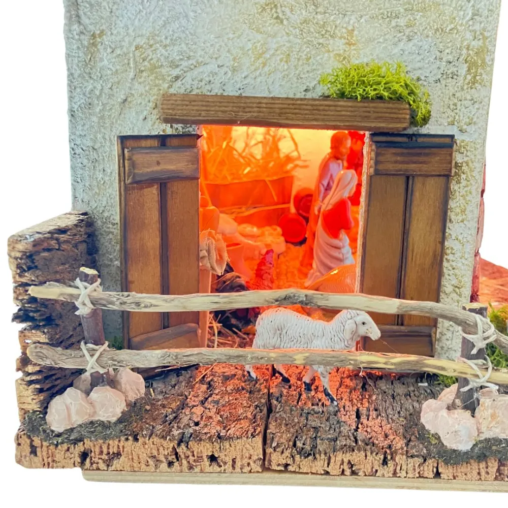 raditional Nativity Scene on Hayloft in Wood, Plaster and Cork with Lights and 10 cm Nativity Figures