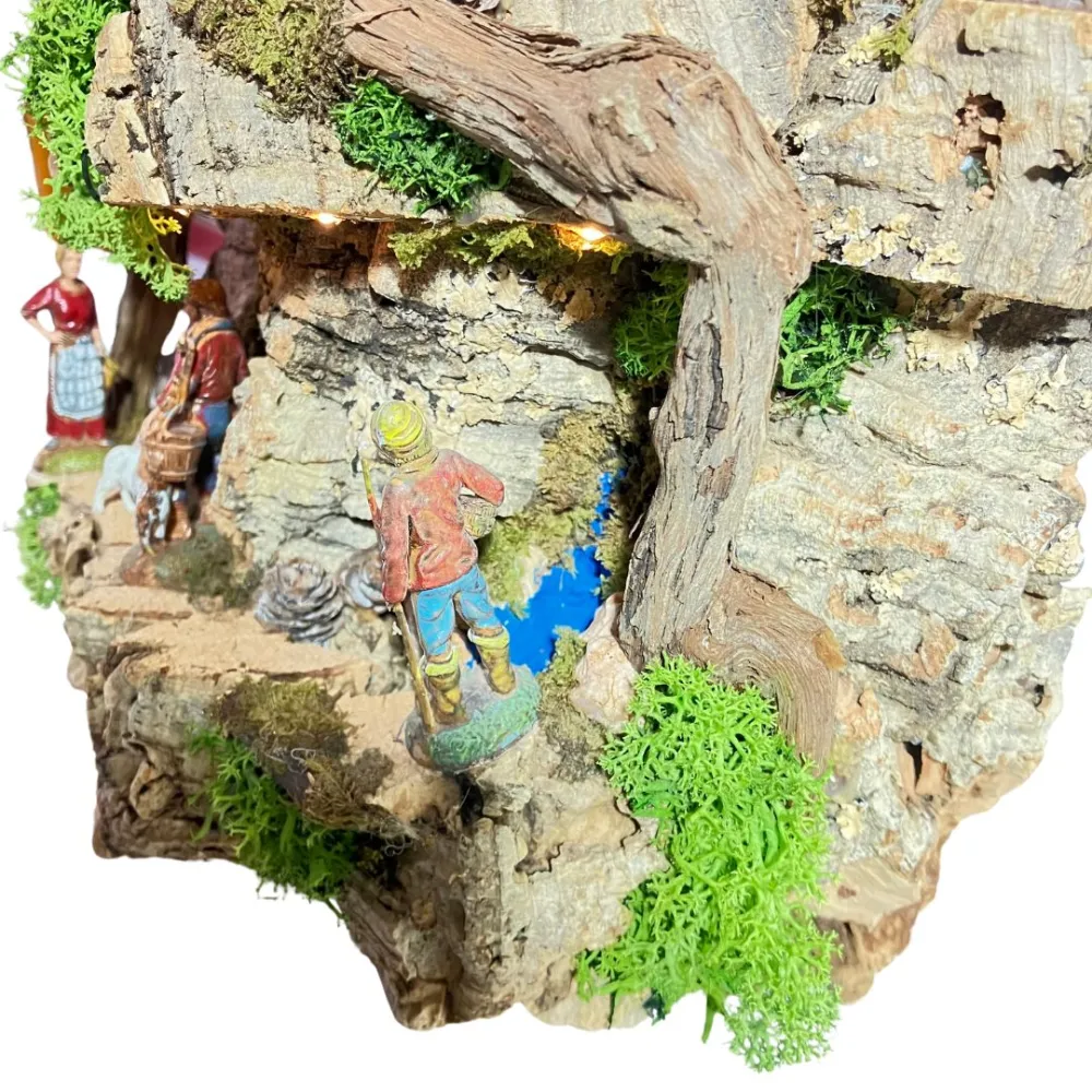 Wall-Hanging Nativity Scene on Cork Bark with Battery-Operated Lights and 6 cm Nativity Figures