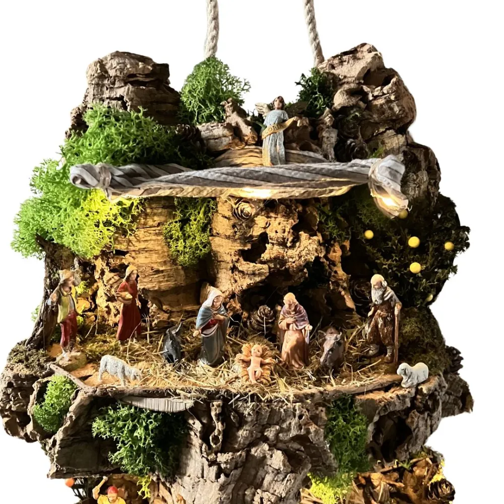 Wall-Hanging Nativity Scene on Cork Bark with Battery-Operated Lights and 6 cm Nativity Figures