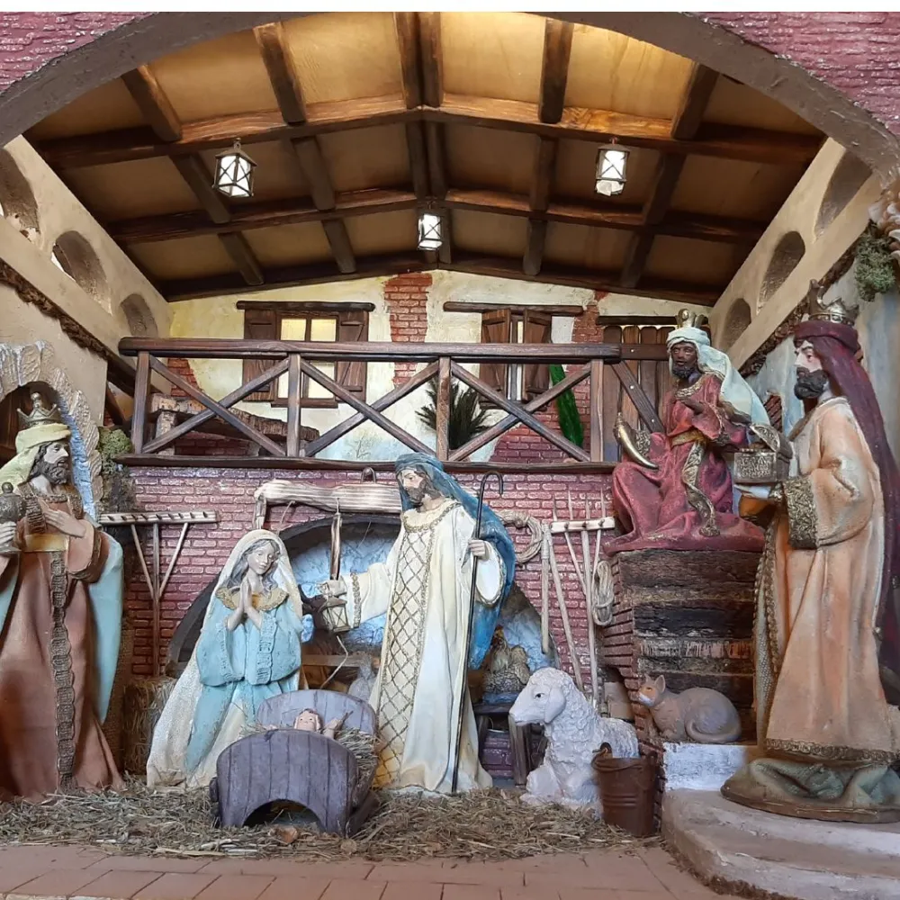 Traditional Nativity Scene with the Adoration of the Wise Men for 30 cm Nativity Figures