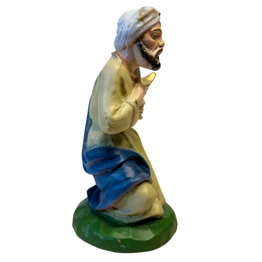 Wise Man with Myrrh – Resin, 12 cm