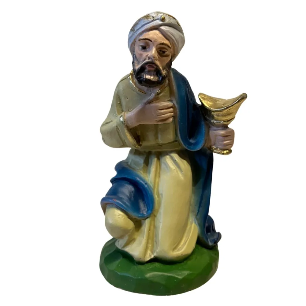 Wise Man with Myrrh – Resin, 12 cm