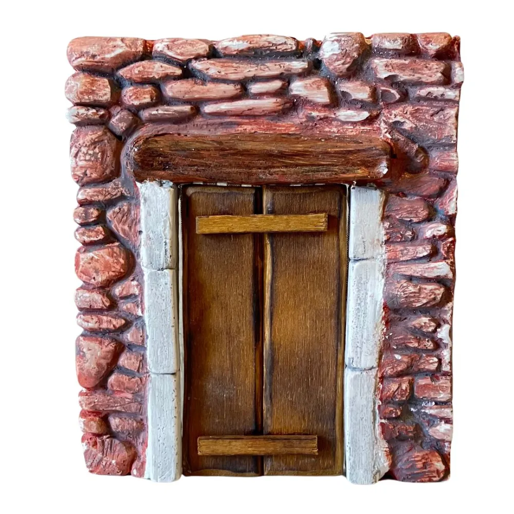 Coloured Plaster Wall with Wooden Door for 8–10 cm Nativity Figures