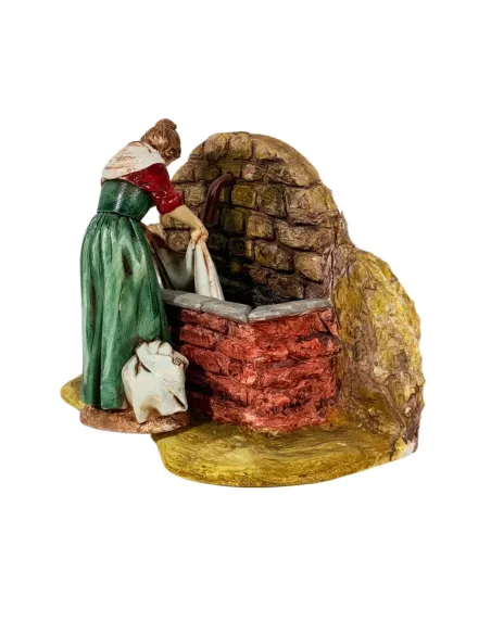 Landi Washerwoman at the Fountain, 10 cm – Without Water Movement