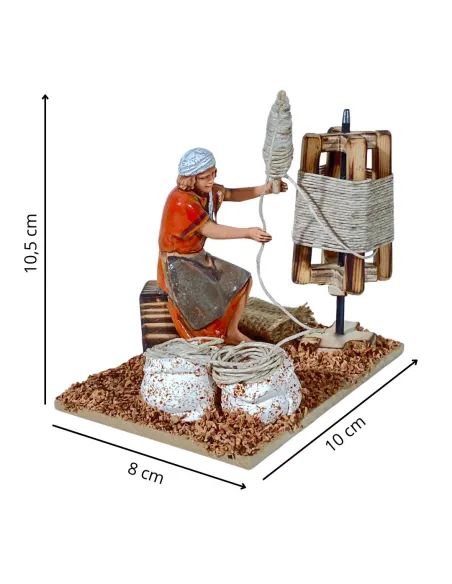 Landi Man Spinning Wool with Yarn Swift, 10 cm