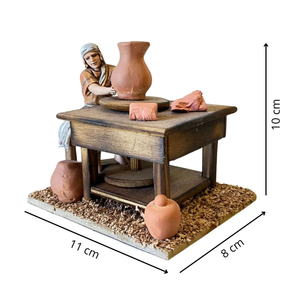 Landi Potter with Workbench, 10 cm