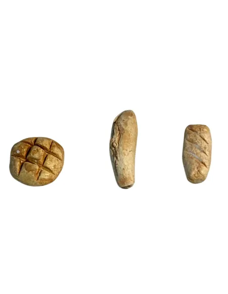 Set of Three Assorted Bread Loaves for 8–10 cm Nativity Figures