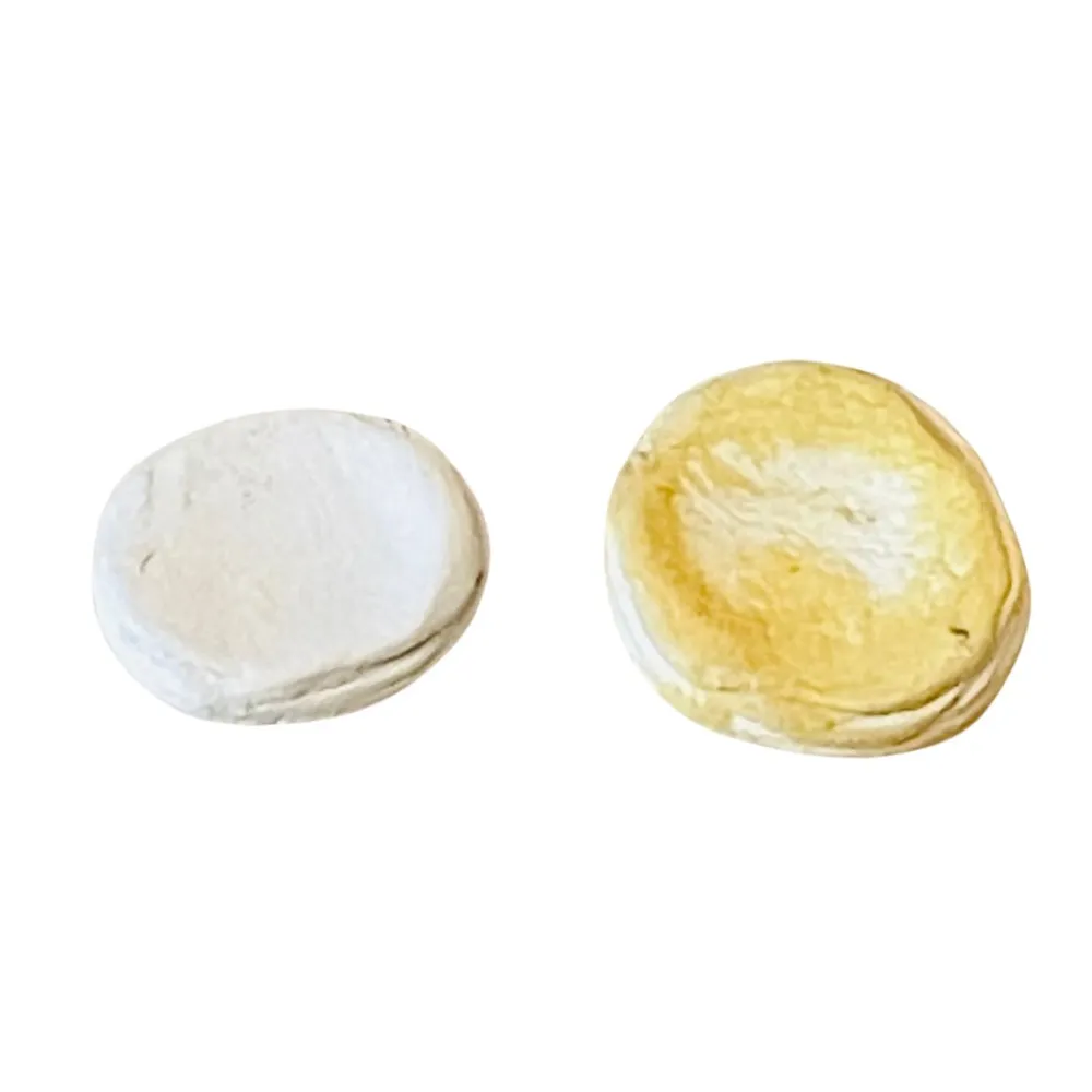 Set of Fresh and Aged Cheese Wheels for 12 cm Nativity Figures