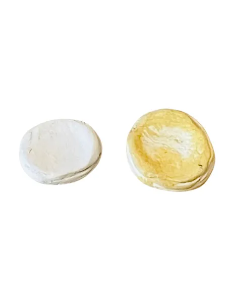 Set of Fresh and Aged Cheese Wheels for 12 cm Nativity Figures