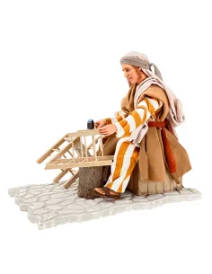 Impagliatore che aggiusta sedia palestinese in movimento 30 cm