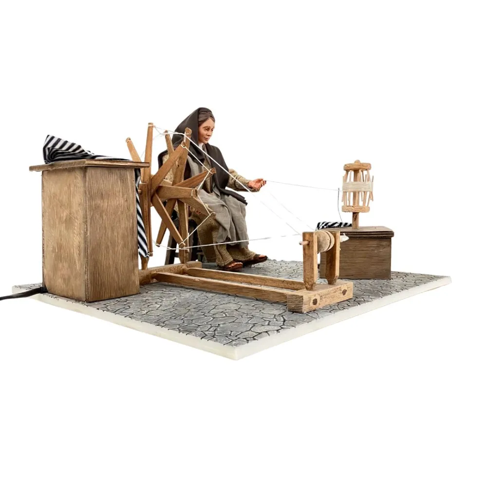 Animated Palestinian Spinner with Spinning Wheel - 30 cm
