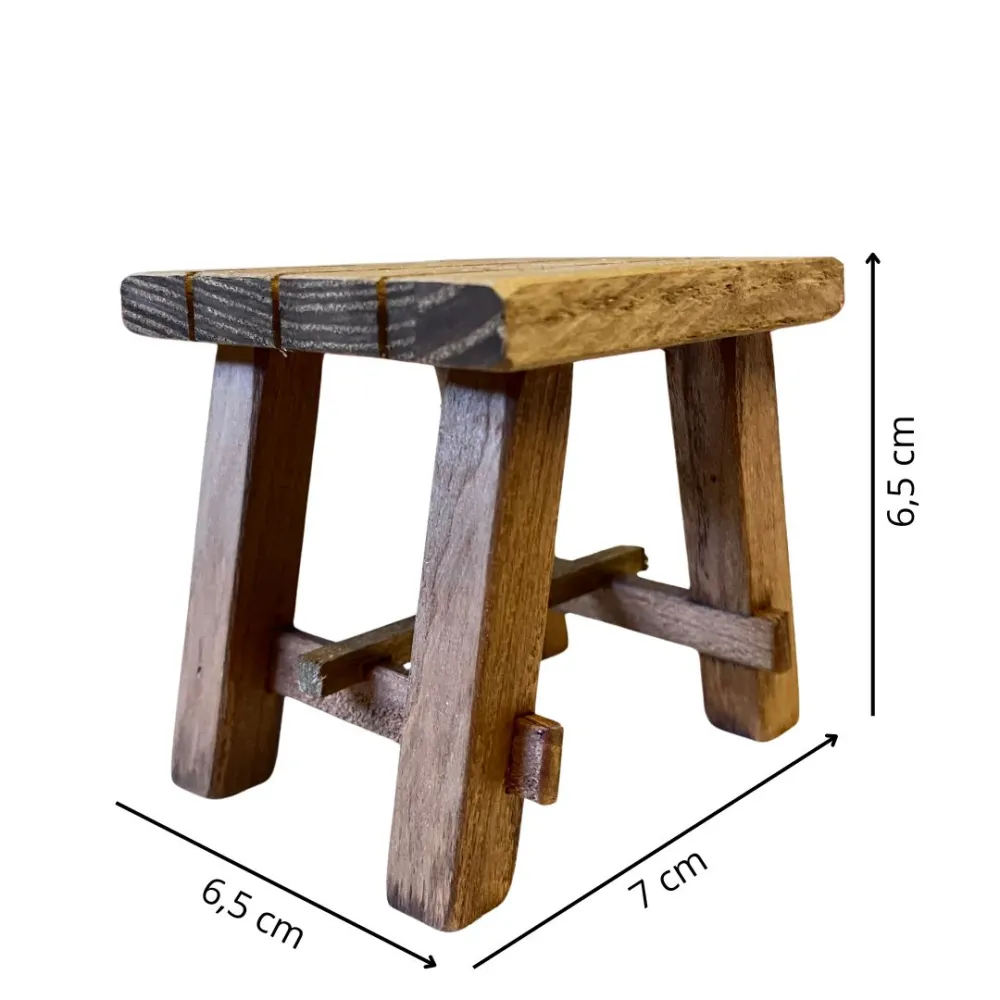 Wooden stool for 30 cm Nativity figures