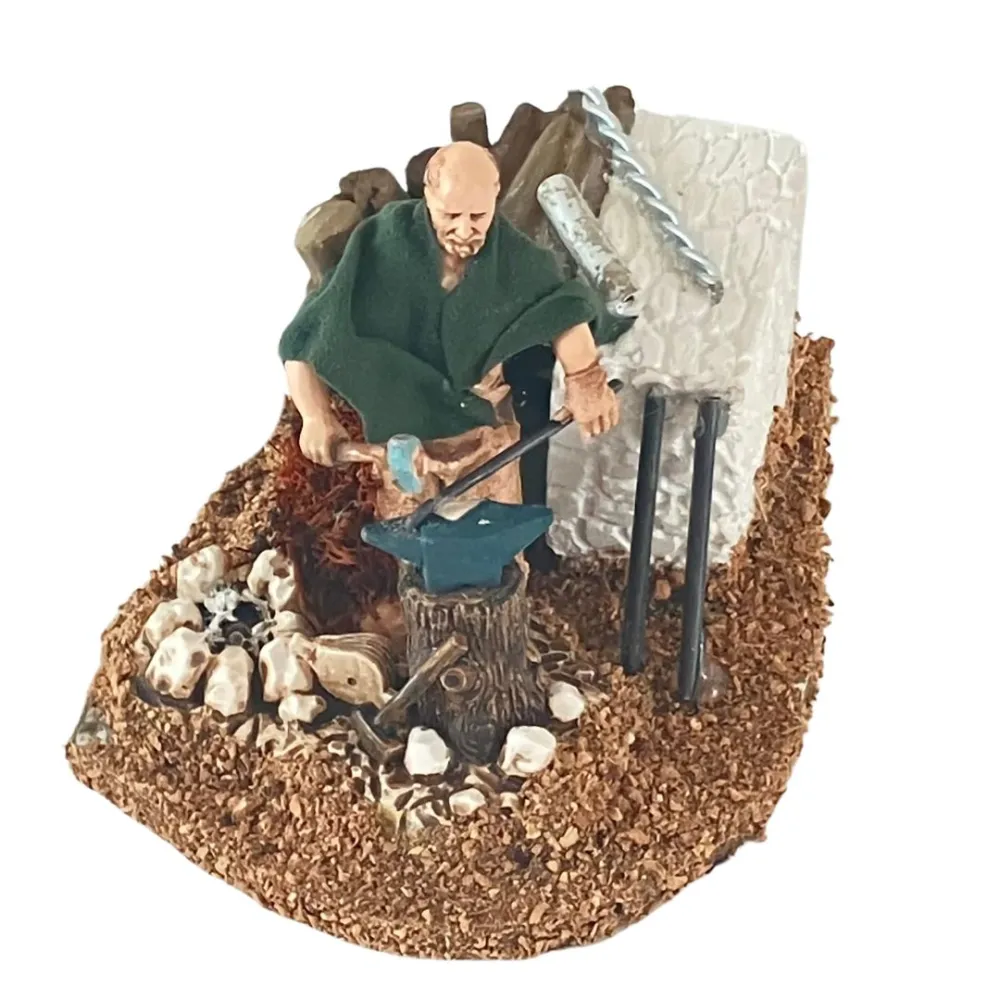 Animated 10 cm Landi Blacksmith