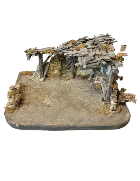 Ambientazione vuota in rudere per statue da 8-10 cm