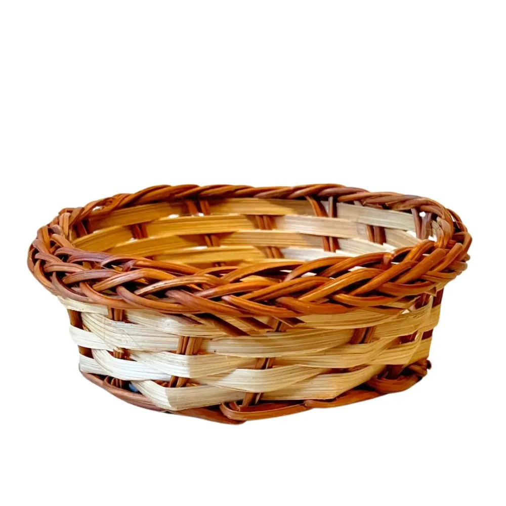 Two-Tone Low Wicker Basket for 30–35 cm Nativity Figures